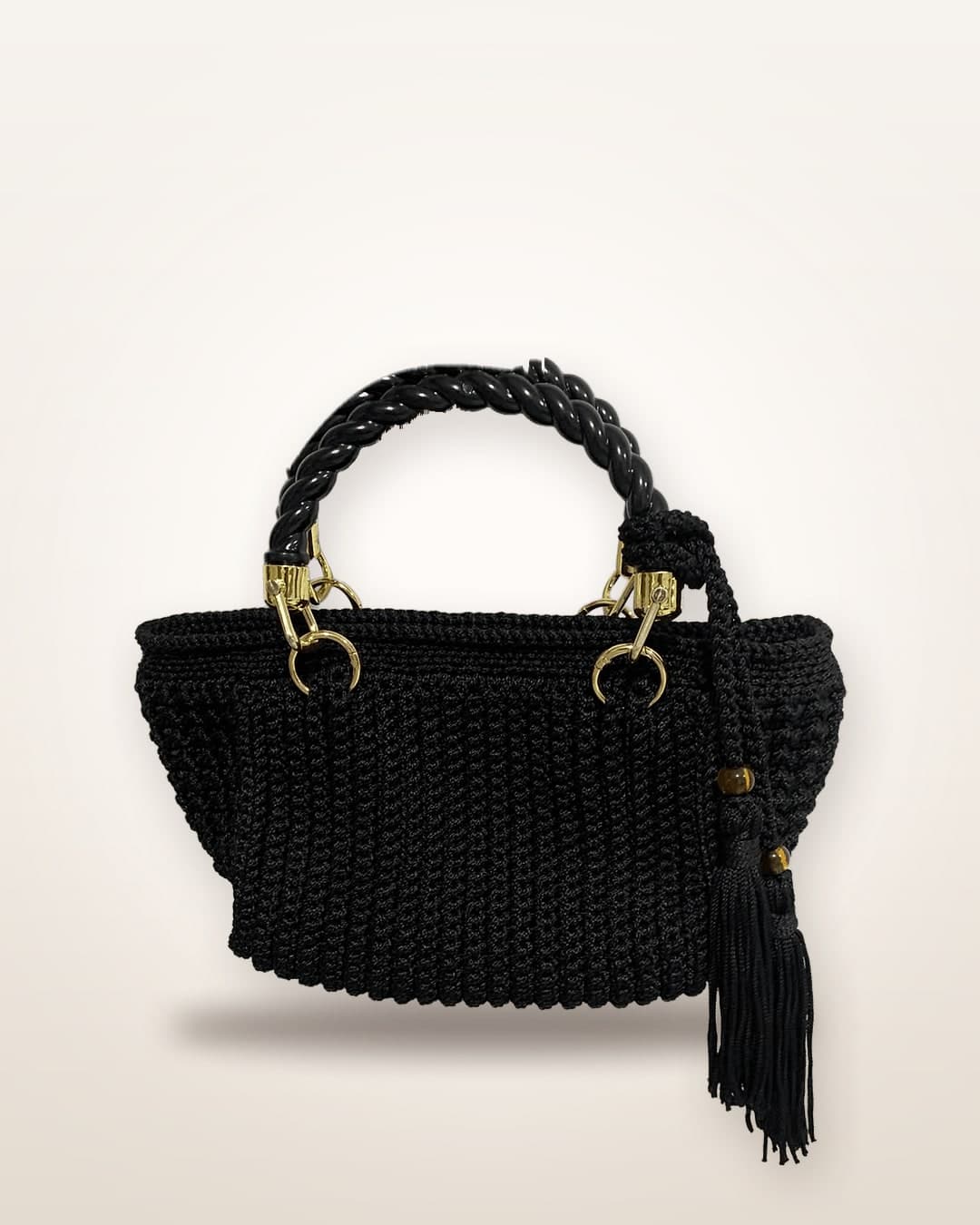 Bolsa Noir com Borla